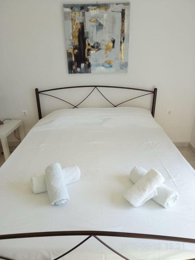 Cozy Apartment With Side View Of Acropolis Atenas Exterior foto